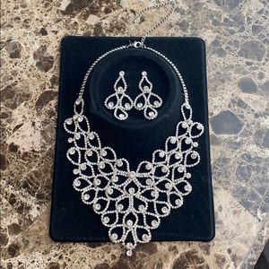 Gorgeous set
